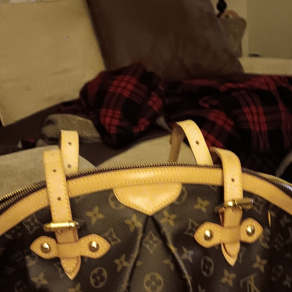 Louis vuitton tivoli bag